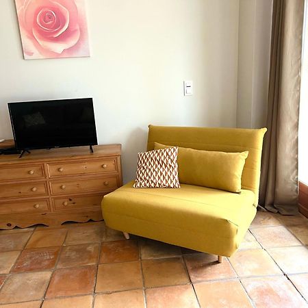 Gites & Chambres D'Hotes Peyrecout Laparrouquial エクステリア 写真
