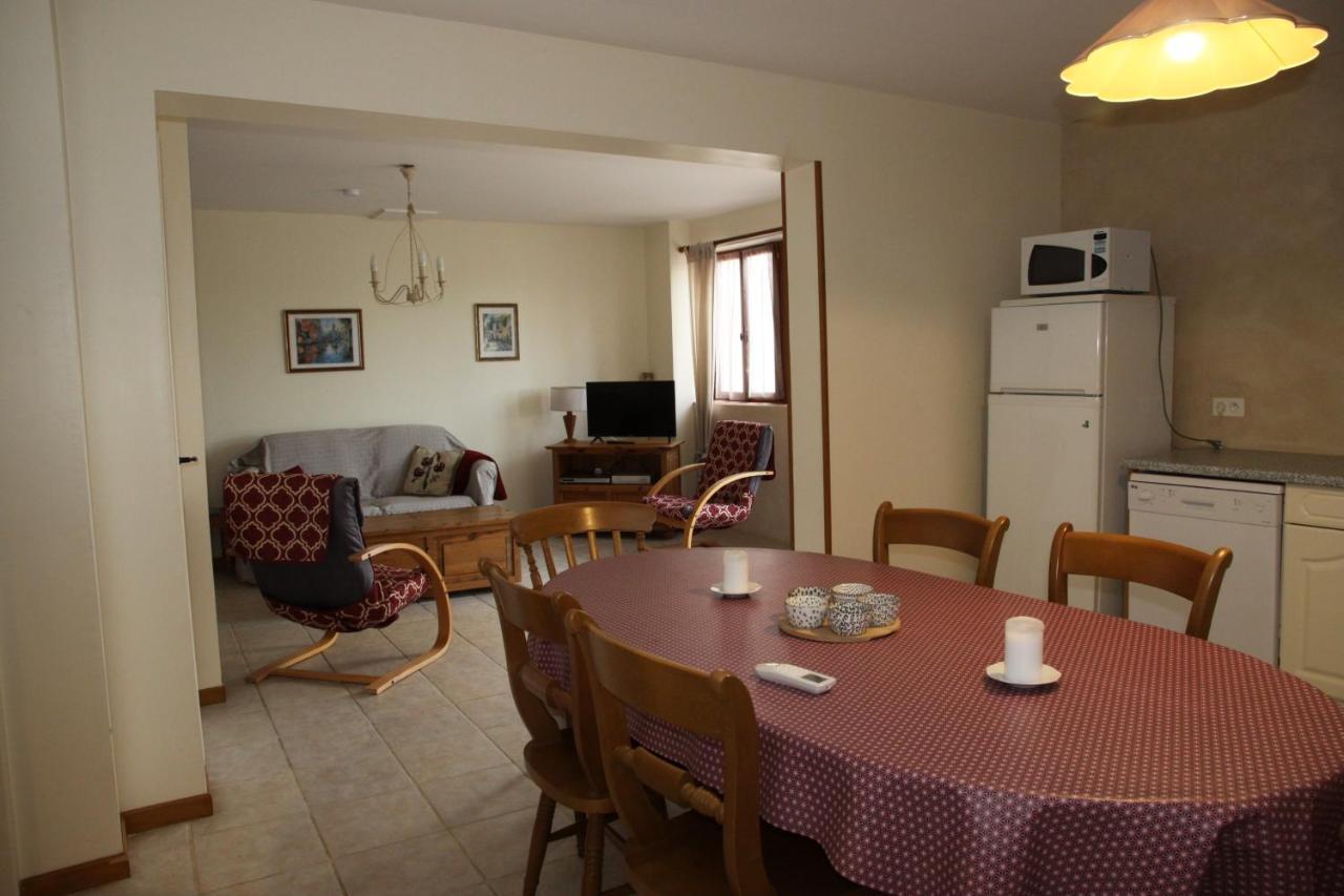 Gites & Chambres D'Hotes Peyrecout Laparrouquial エクステリア 写真