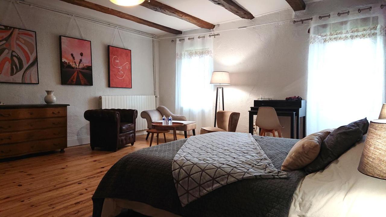 Gites & Chambres D'Hotes Peyrecout Laparrouquial エクステリア 写真