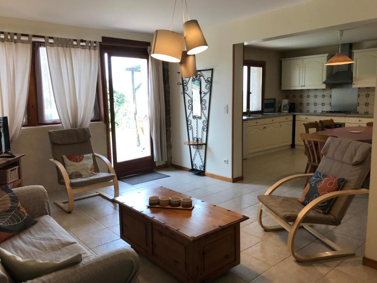 Gites & Chambres D'Hotes Peyrecout Laparrouquial エクステリア 写真