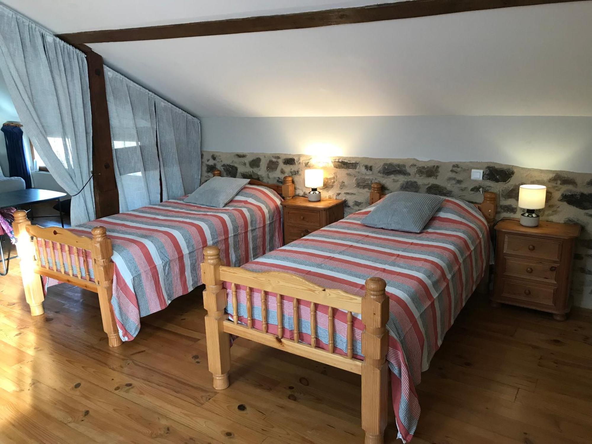 Gites & Chambres D'Hotes Peyrecout Laparrouquial エクステリア 写真