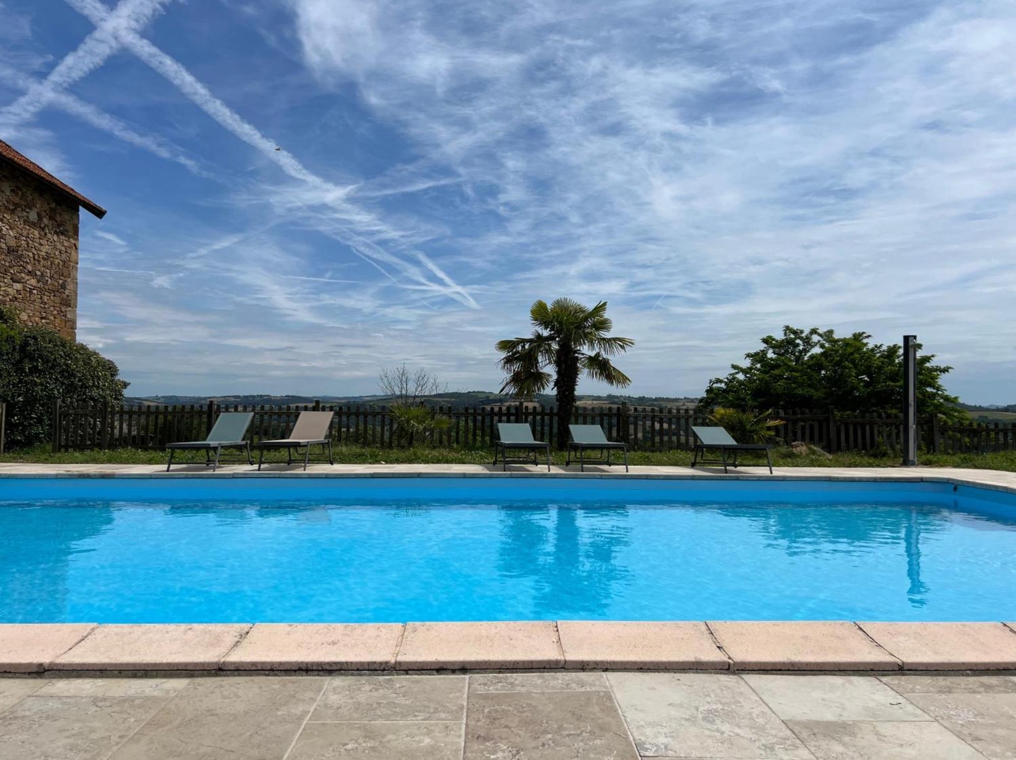 Gites & Chambres D'Hotes Peyrecout Laparrouquial エクステリア 写真